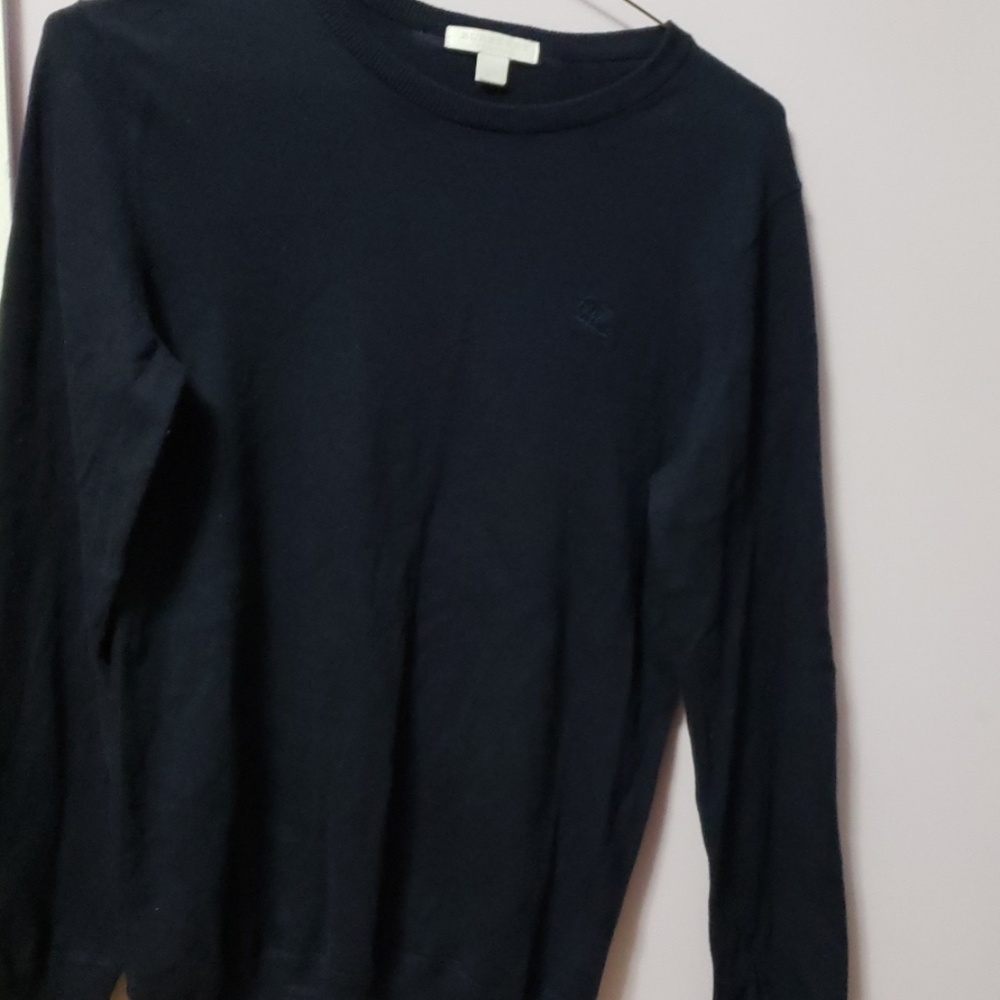 Burberry sweater for boys.